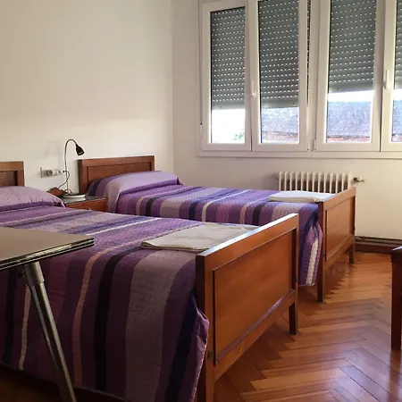 ホスタル コスタ アスル ゲストハウス