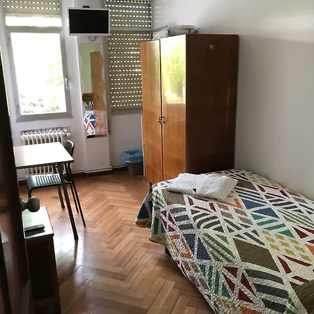 ホスタル コスタ アスル *