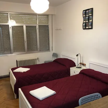 ホスタル コスタ アスル